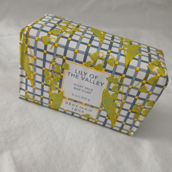 NEW Beekman 1802 Lily of the Valley Goat Milk Bar Soap 9oz MADE IN THE USA - Picture 4 of 5